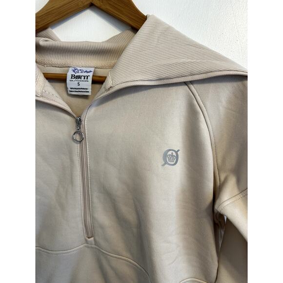 Born Cozy Pullover Slightly Cropped with 3/4 Zipper Size Small - Picture 3 of 5